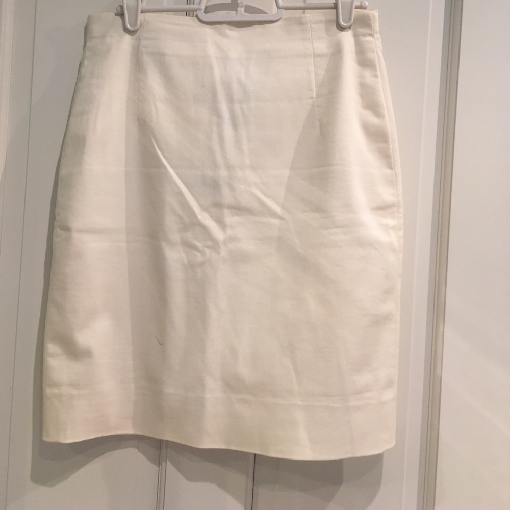 Mondi short skirt